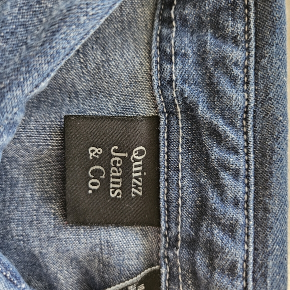 Classic Denim Button-Down by Quizz, Small Size 100% Cotton - Picture 5 of 9
